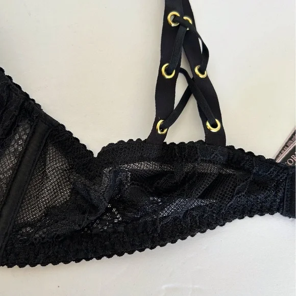 VICTORIAS SECRET VERY SEXY RING HARDWARE PUSH UP BRA SIZE 36C NWOT - Picture 15 of 16